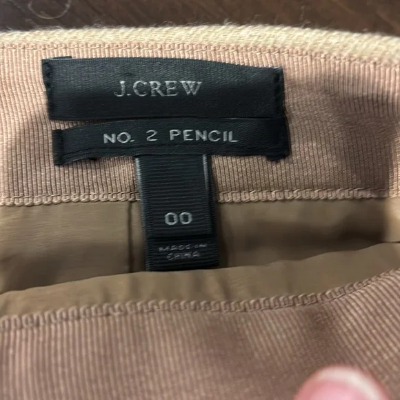 J. Crew No. 2 Pencil Skirt 100% Wool Camel/Tan Size 00 - Picture 2 of 5